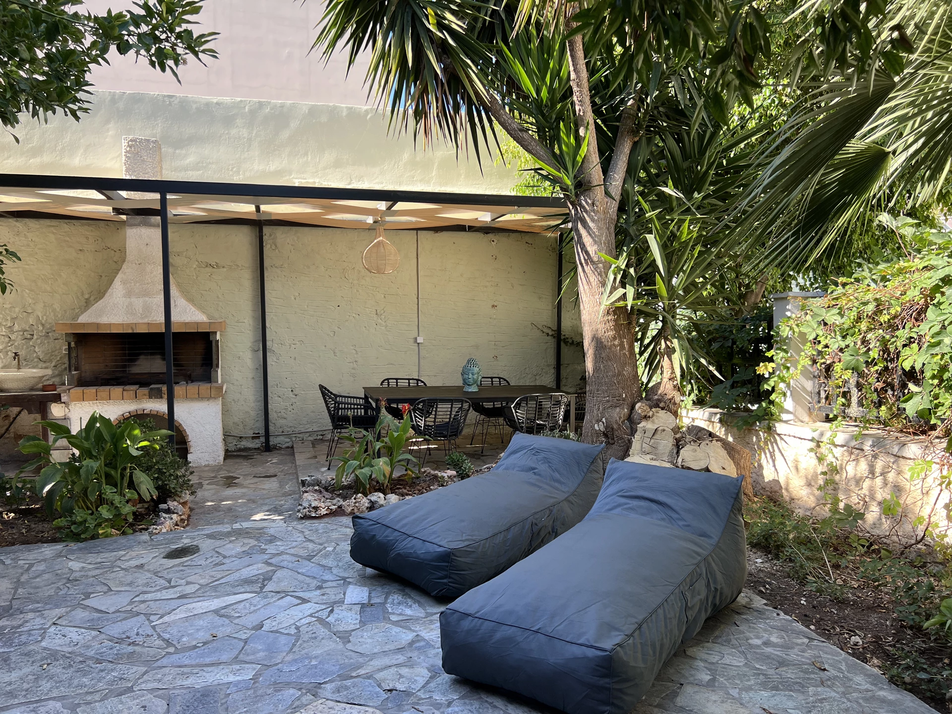 Secret Garden Downtown Residence