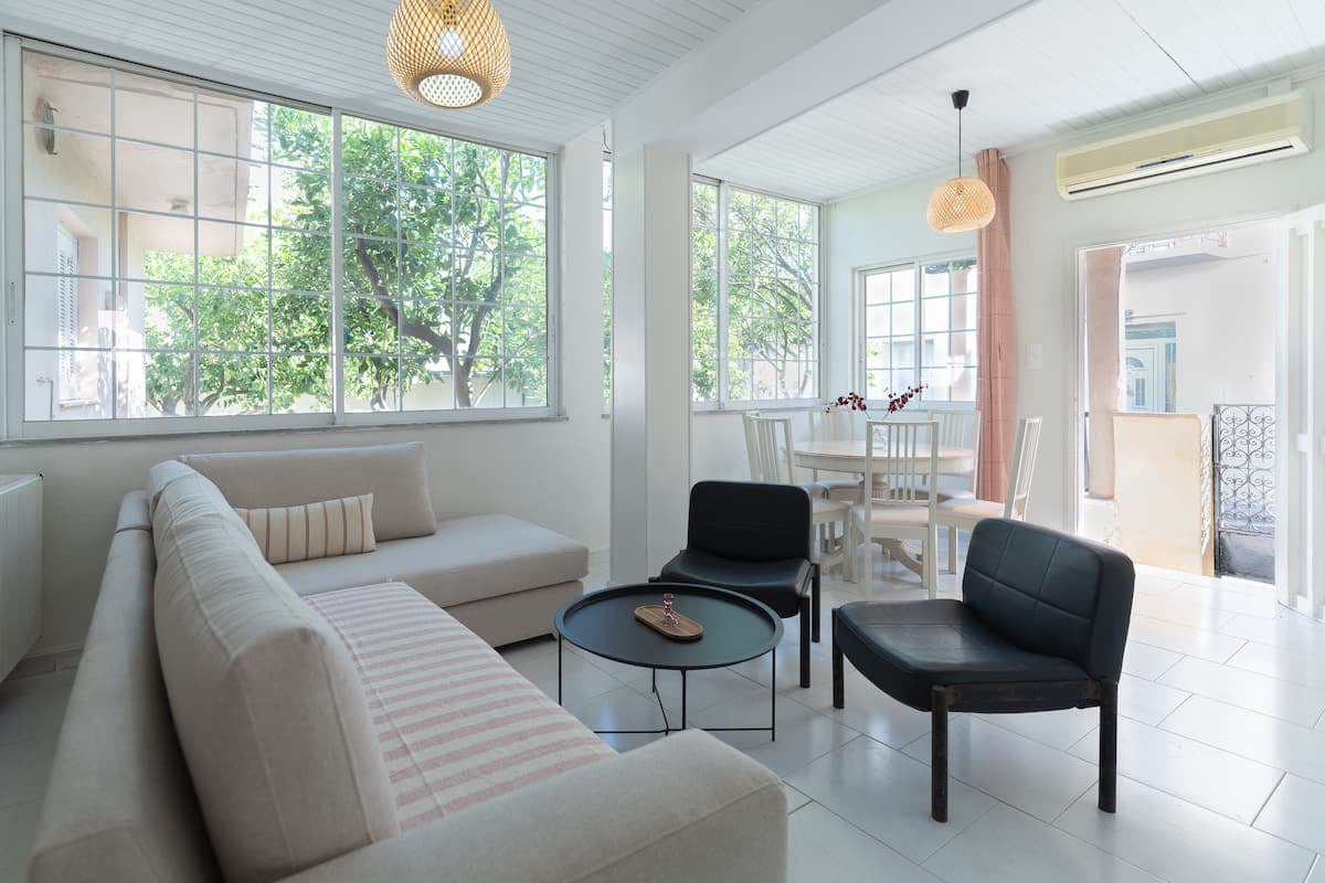 Secret Garden Downtown Residence