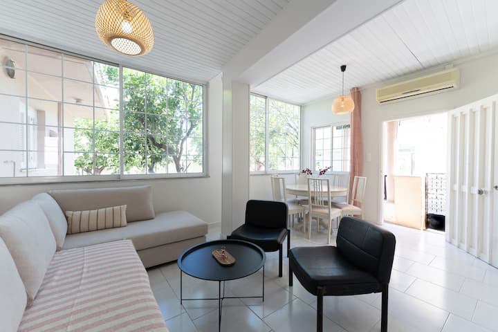 Secret Garden Downtown Residence